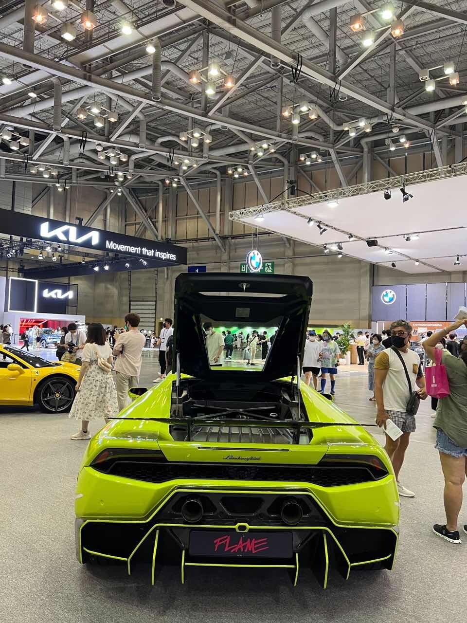 [2022 부산모터쇼] 저는 스포츠카에 눈이 더 가더군요 이미지1