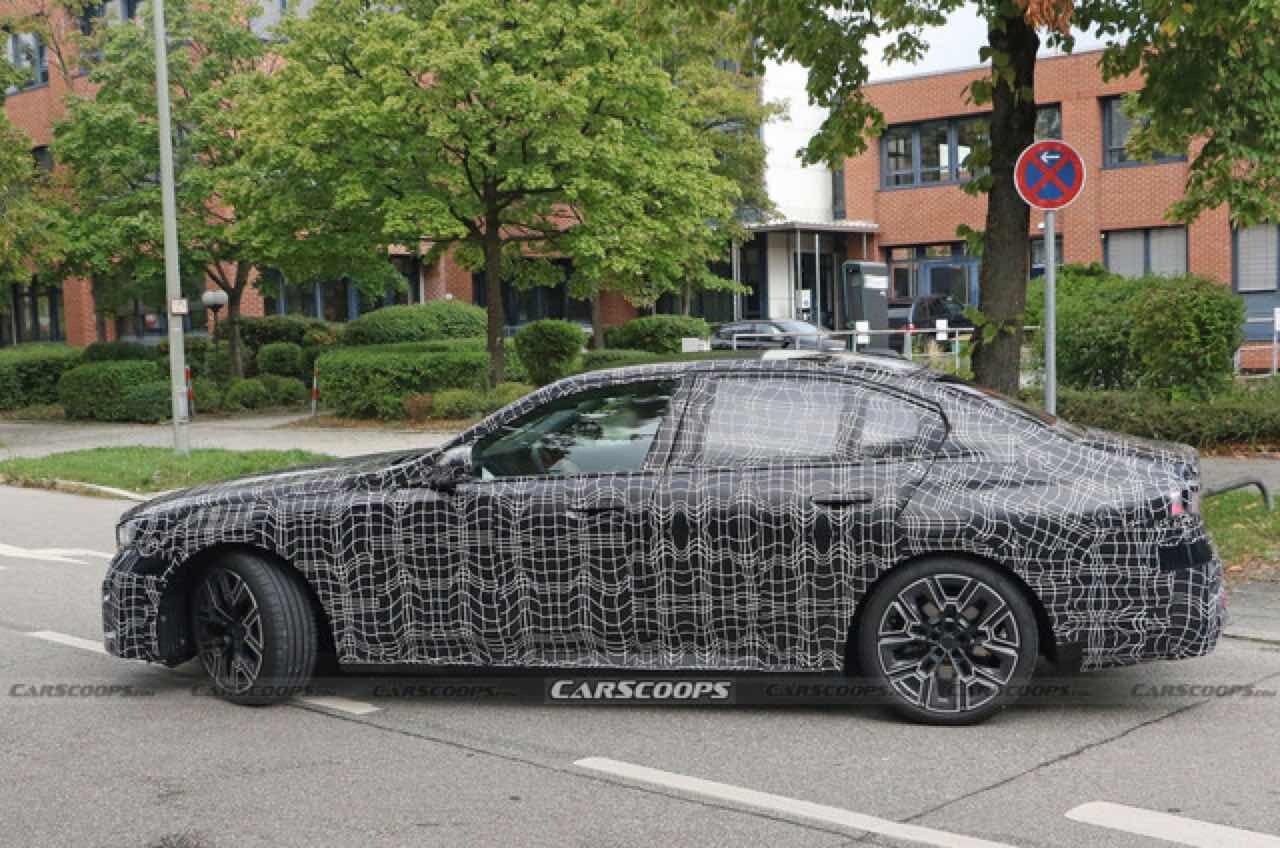 BMW 5시리즈 풀체인지 스파이샷  이미지6