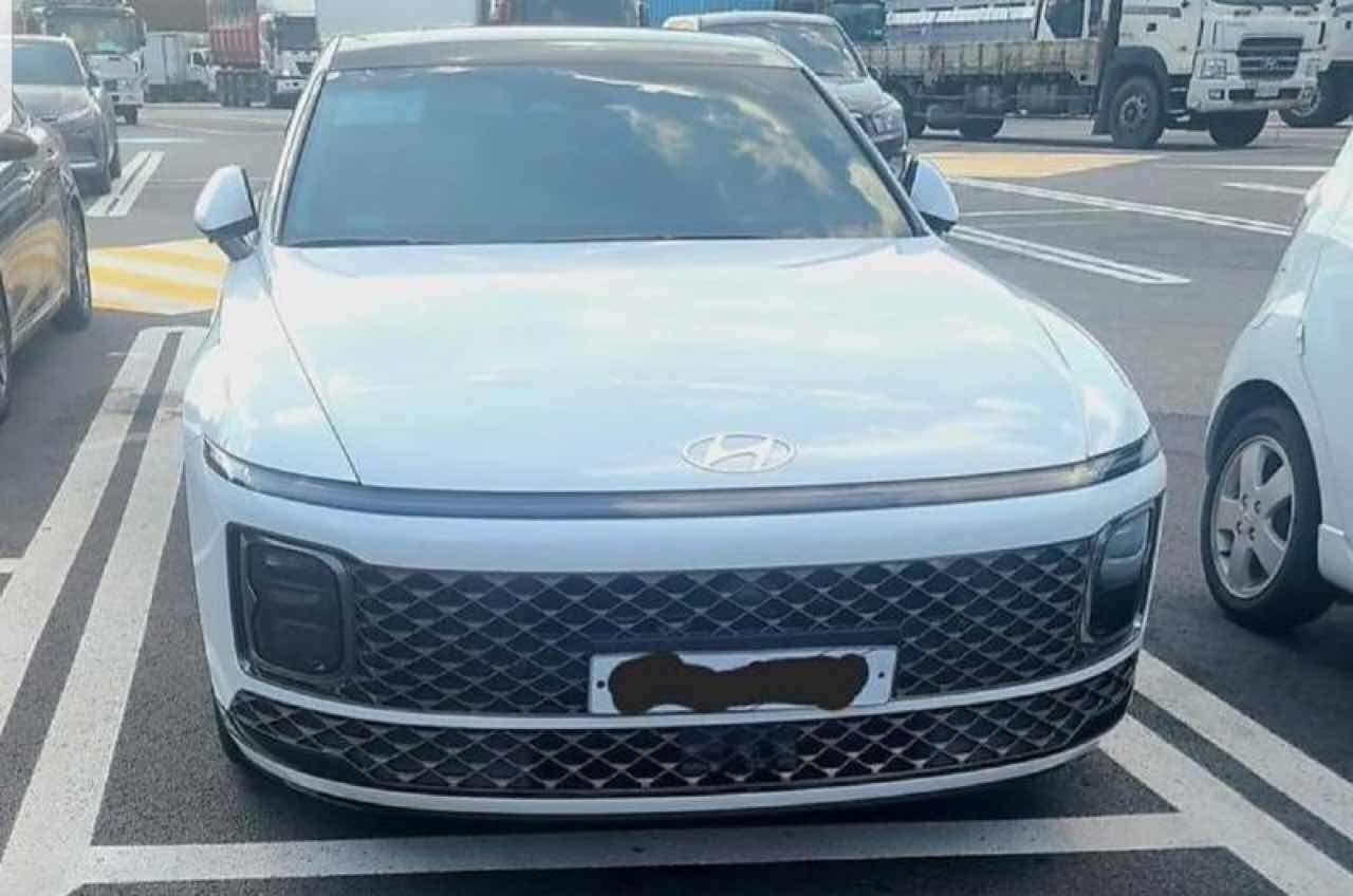 풀체인지 그랜저 사진 모음  게시글 썸네일