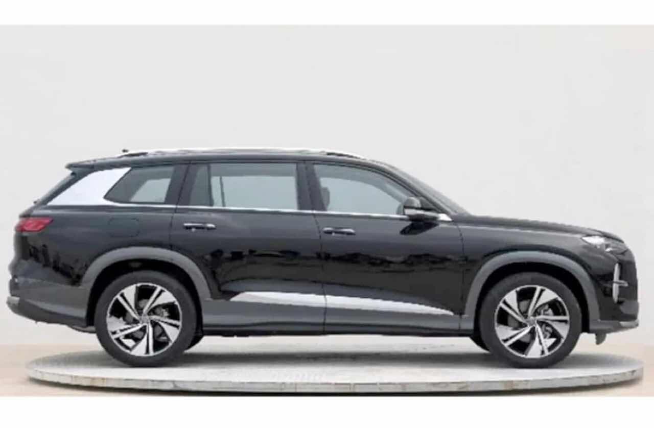 와... 아우디 신형 SUV Q6 유출  이미지2