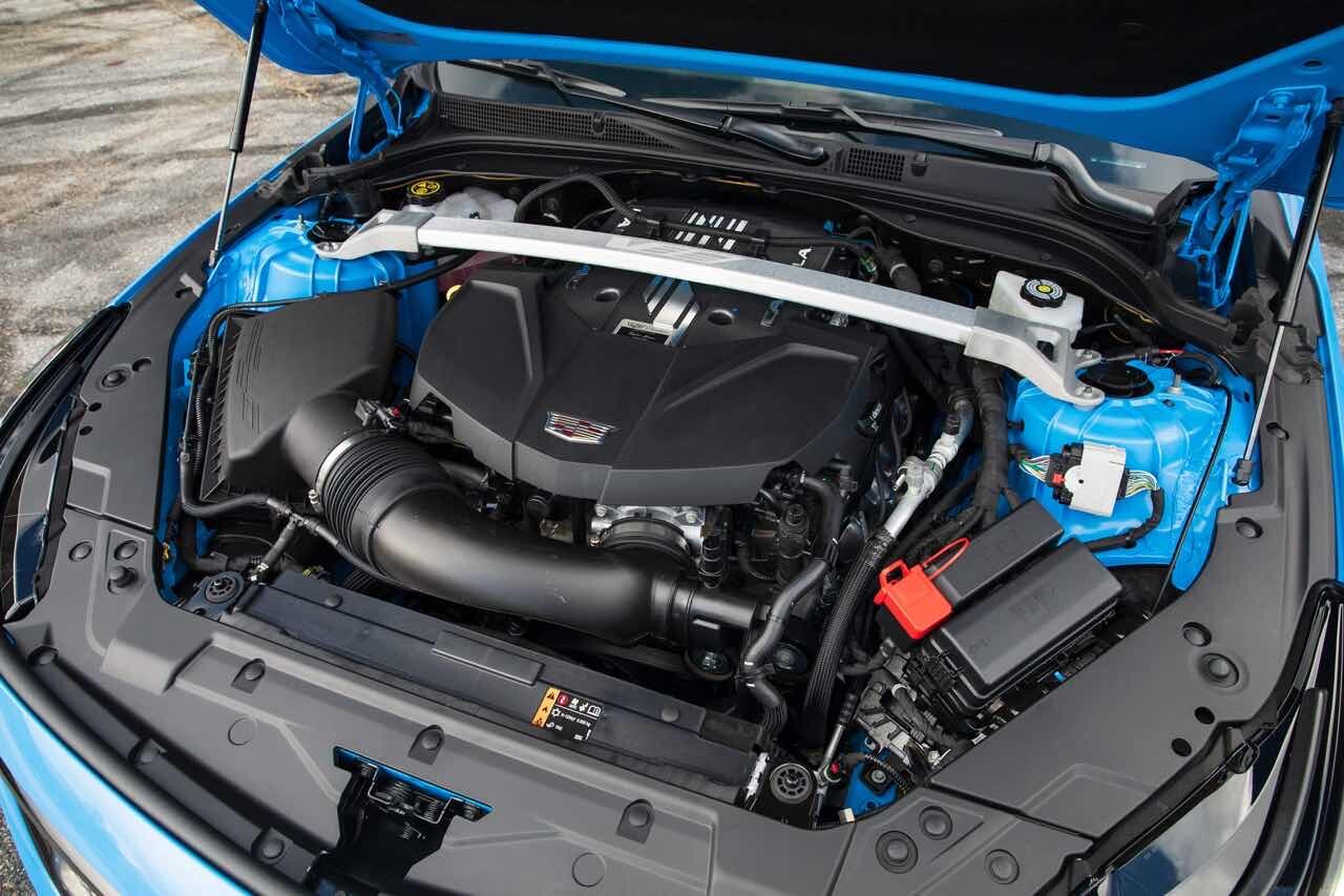 BMW M5를 잡으러 온 미국산 괴물 이미지9