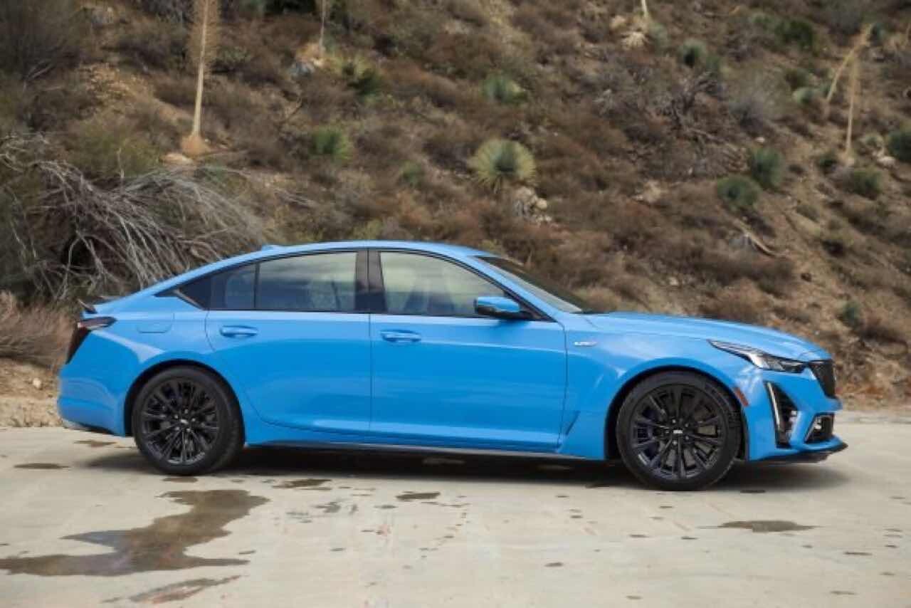 BMW M5를 잡으러 온 미국산 괴물 이미지1