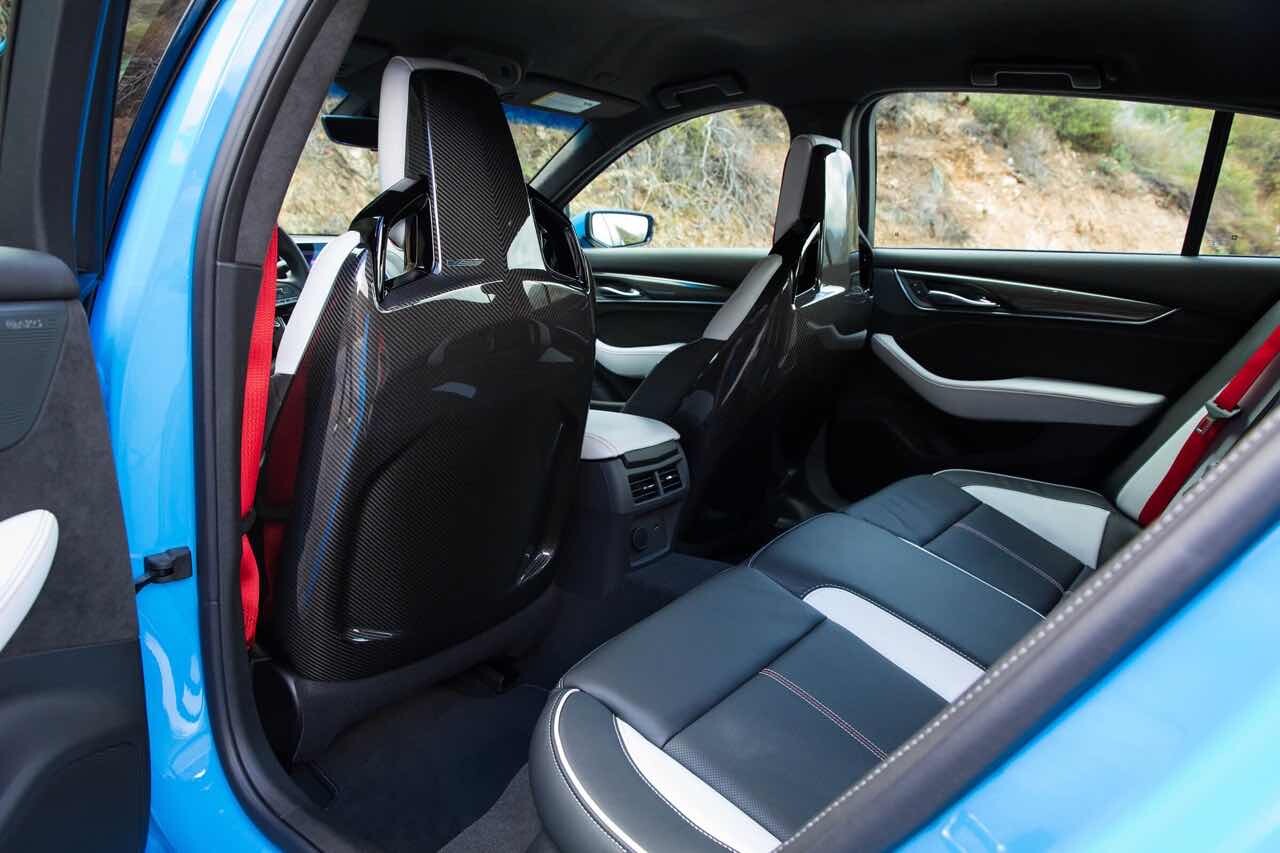 BMW M5를 잡으러 온 미국산 괴물 이미지21