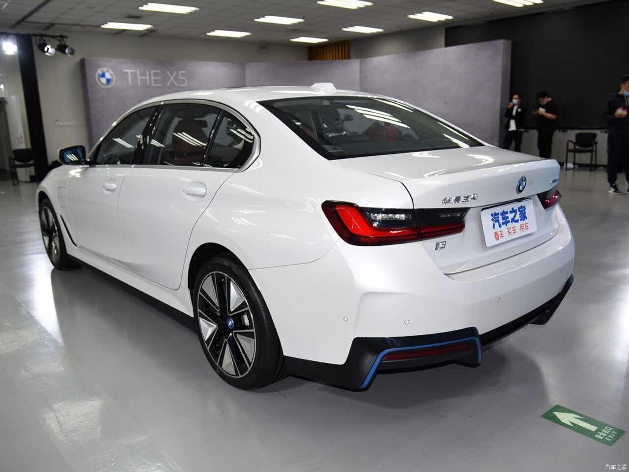 [BMW 신차] i3 eDrive 35L  이미지16