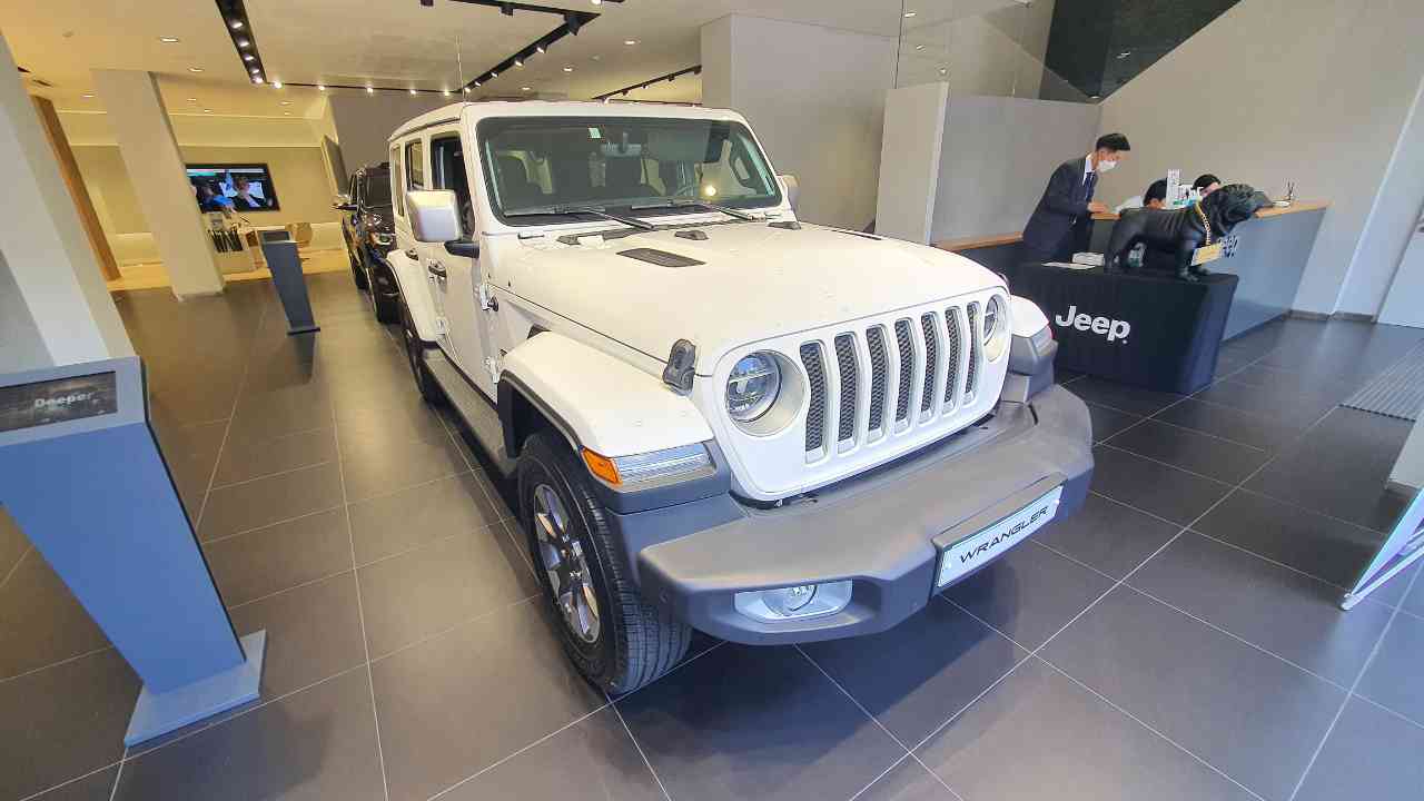 JEEP 청담 전시장 방문기 게시글 썸네일
