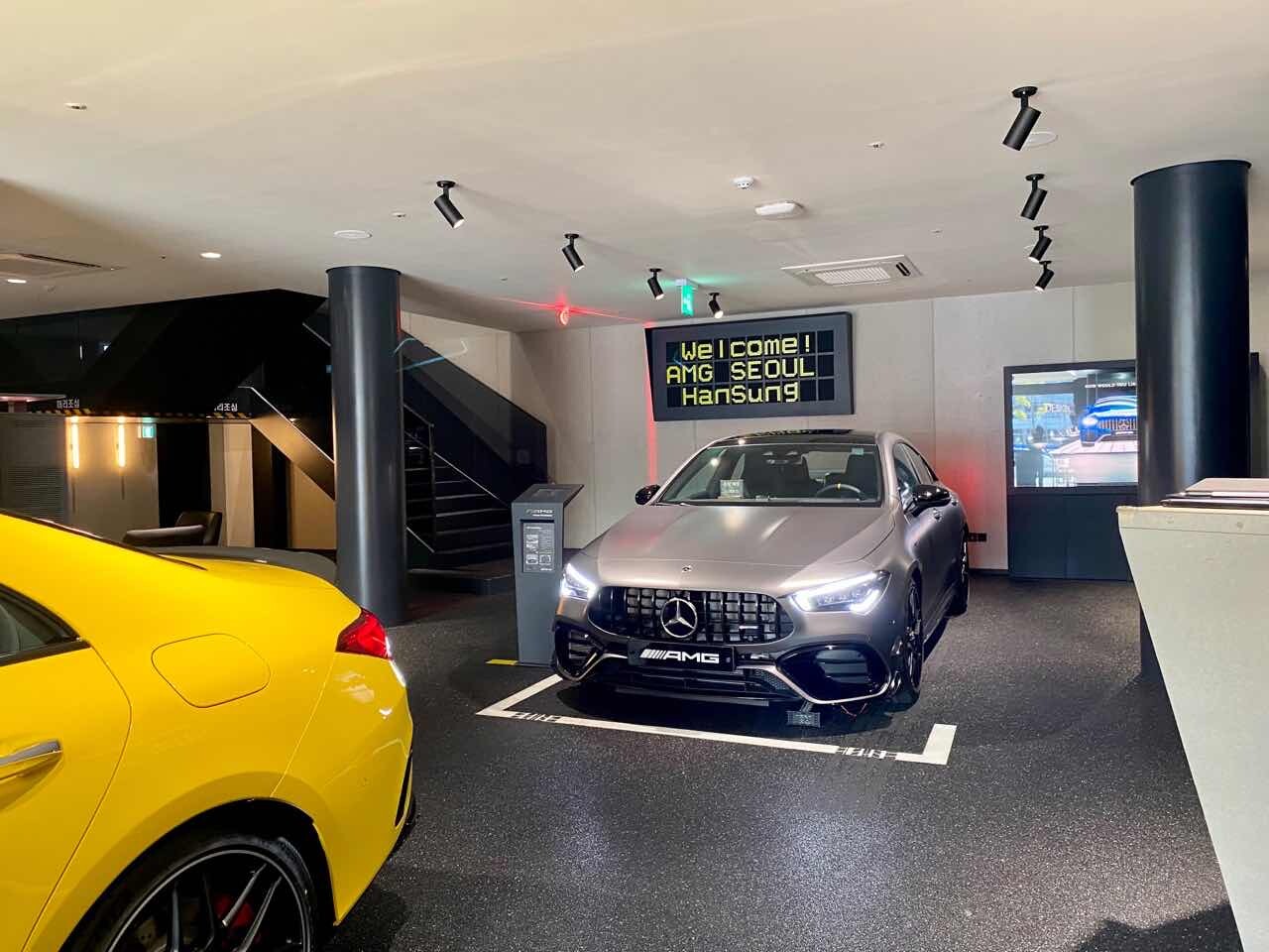 새로 오픈한 벤츠 AMG 전시장  이미지10