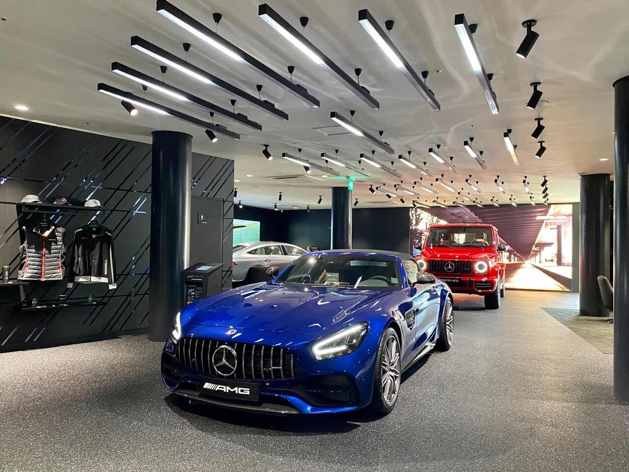 새로 오픈한 벤츠 AMG 전시장  이미지8
