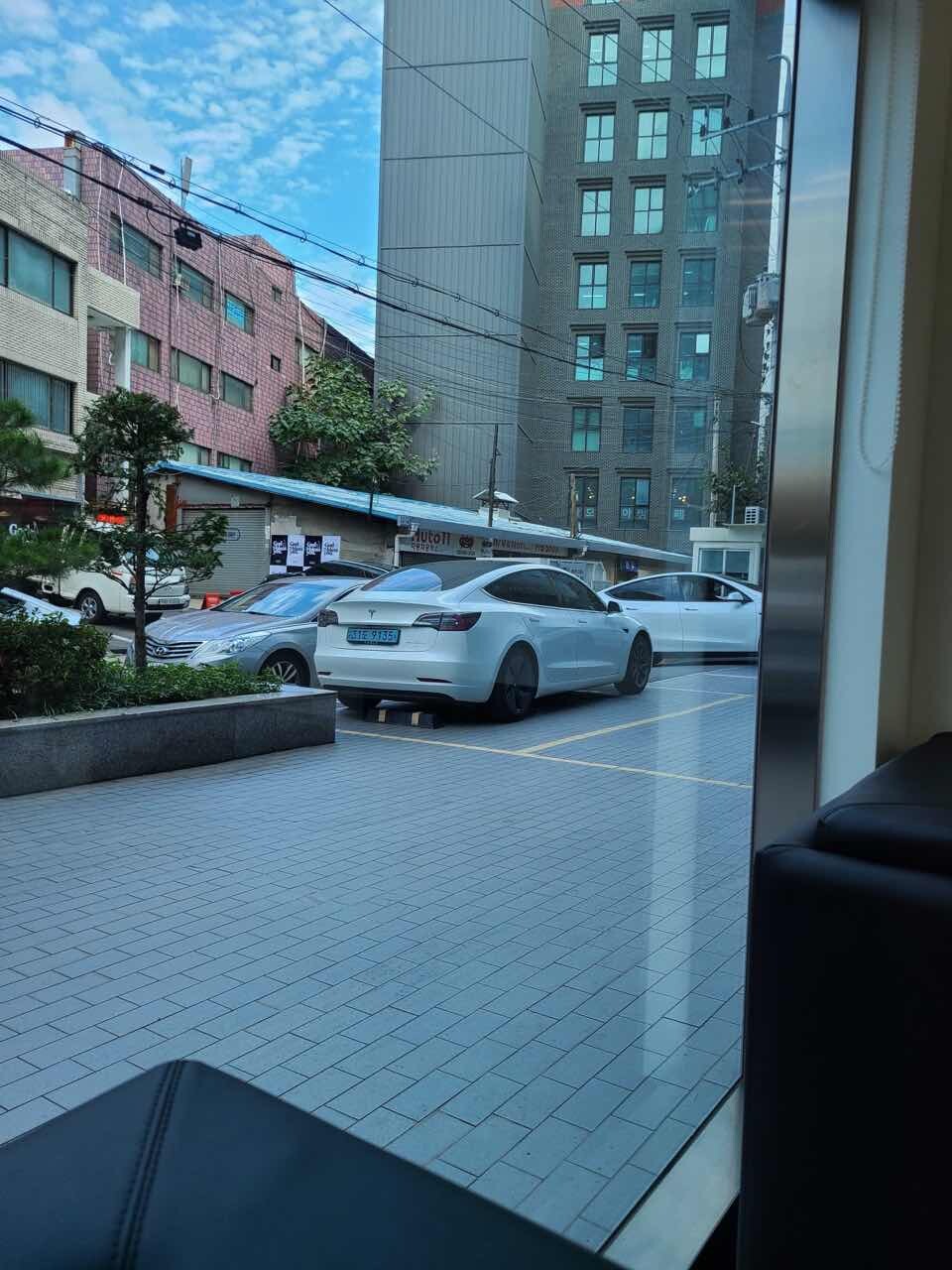테슬라 성수 서비스 센터 후기  이미지2