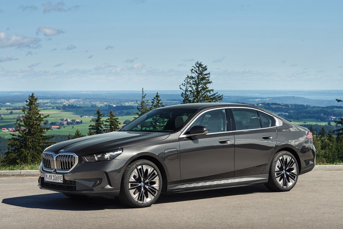 BMW 5시리즈 E클래스 A6 비교, 5시리즈 E클래스 A6 차이, 독일 준대형 세단 비교, 5시리즈 E클래스 A6 가격, 5시리즈 E클래스 A6 추천