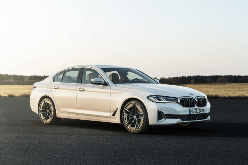 Bmw 5시리즈 LCI 오피셜 이미지 공개(스압) 이미지6