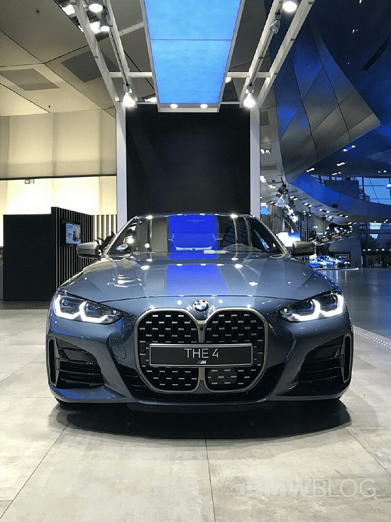 Bmw M440i 전시장 실사  썸네일