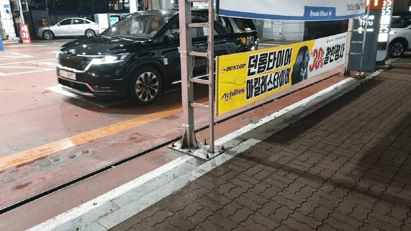 카니발 신형 이제 위장막 안하고 다니네요 이미지2