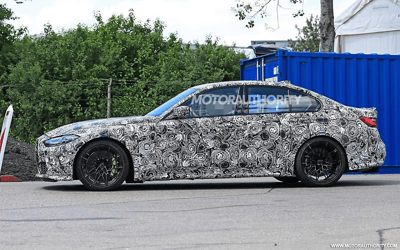 BMW M3... 콧구멍 실화입니까?  이미지3