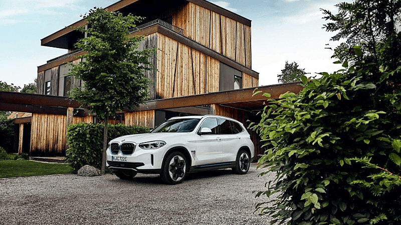BMW 전기 SUV, iX3 공개요~ 이미지4