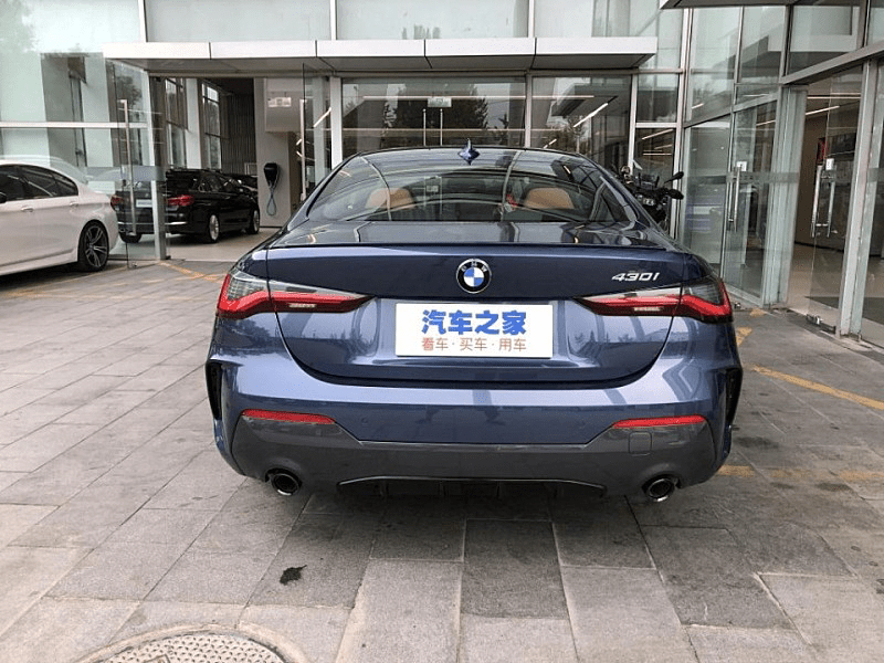 BMW 신형 4시리즈 전시장 입고 사진  이미지10