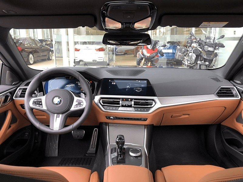BMW 신형 4시리즈 전시장 입고 사진  이미지11