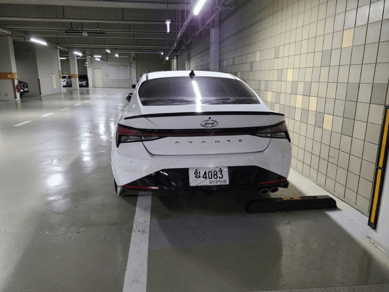 아반떼 n라인 실사 이미지2