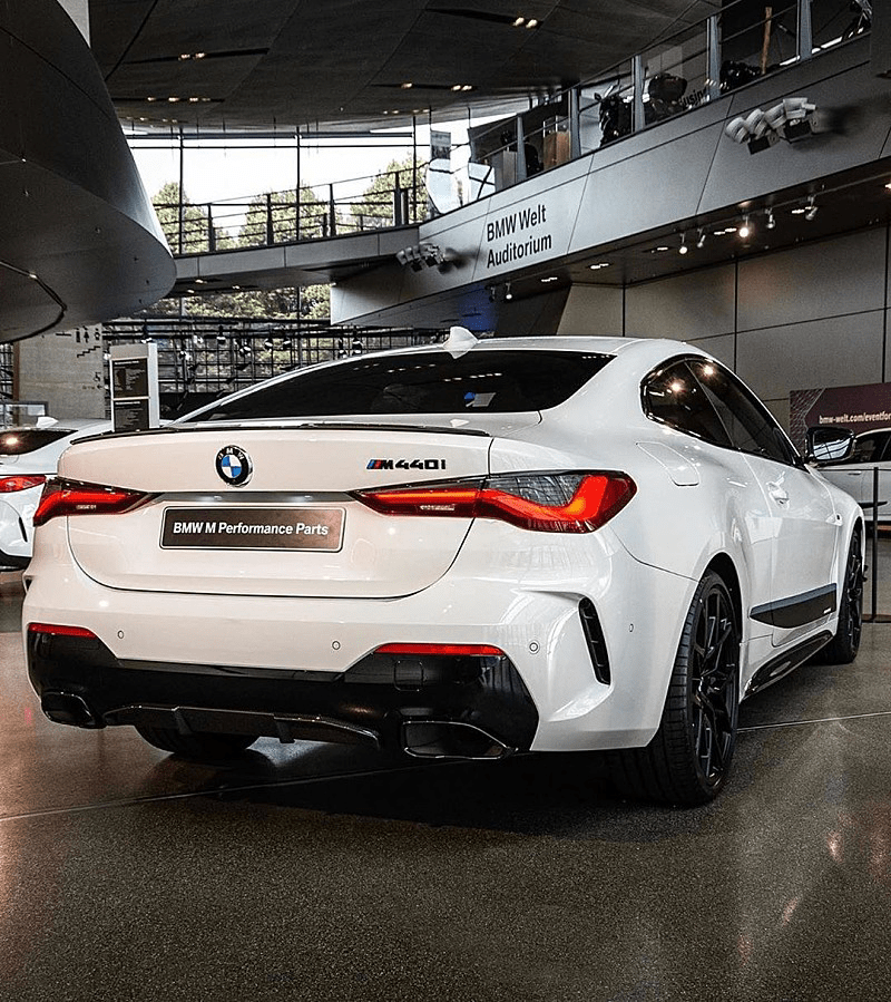 BMW M440i M퍼포먼스 파츠 장착 사진 이미지3