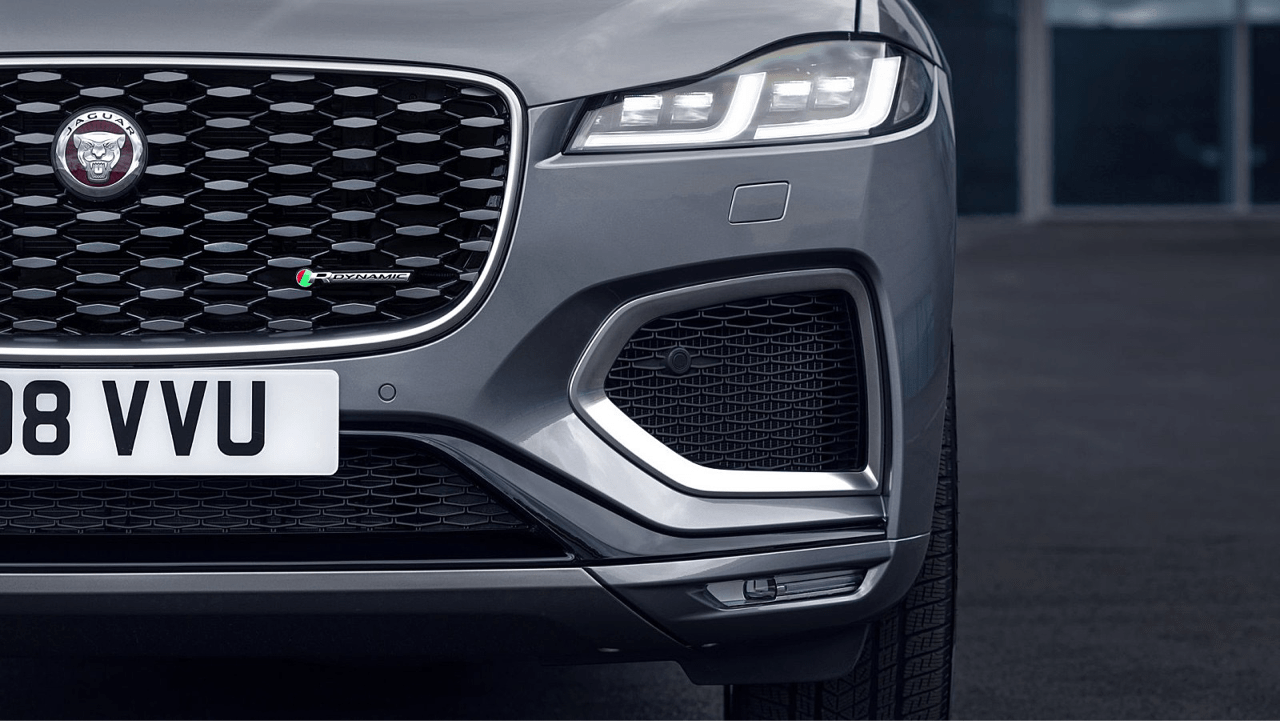 재규어 F-PACE 페이스리프트 공개 (사진 많음)  이미지10