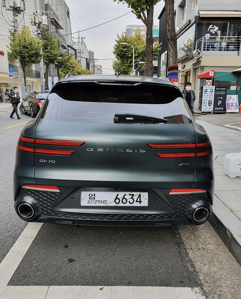 가로수길에 GV70 떳습니다 ㅋㅋㅋ 이미지3