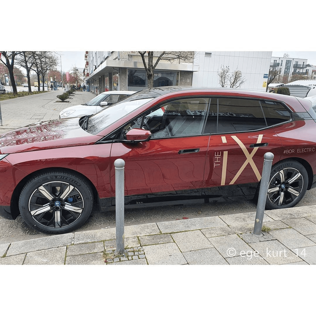 BMW iX 실제로 보면.. 이미지2