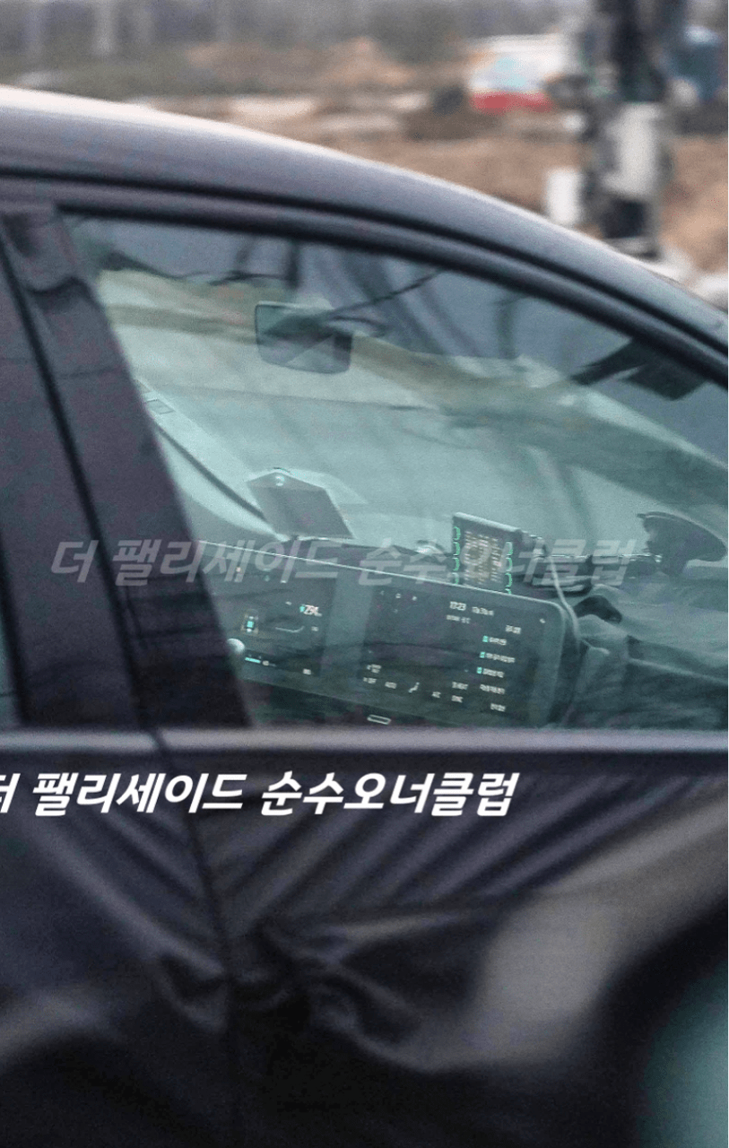 현대 아이오닉5 출시 막바지 테스트 (실내 디스플레이) 이미지6