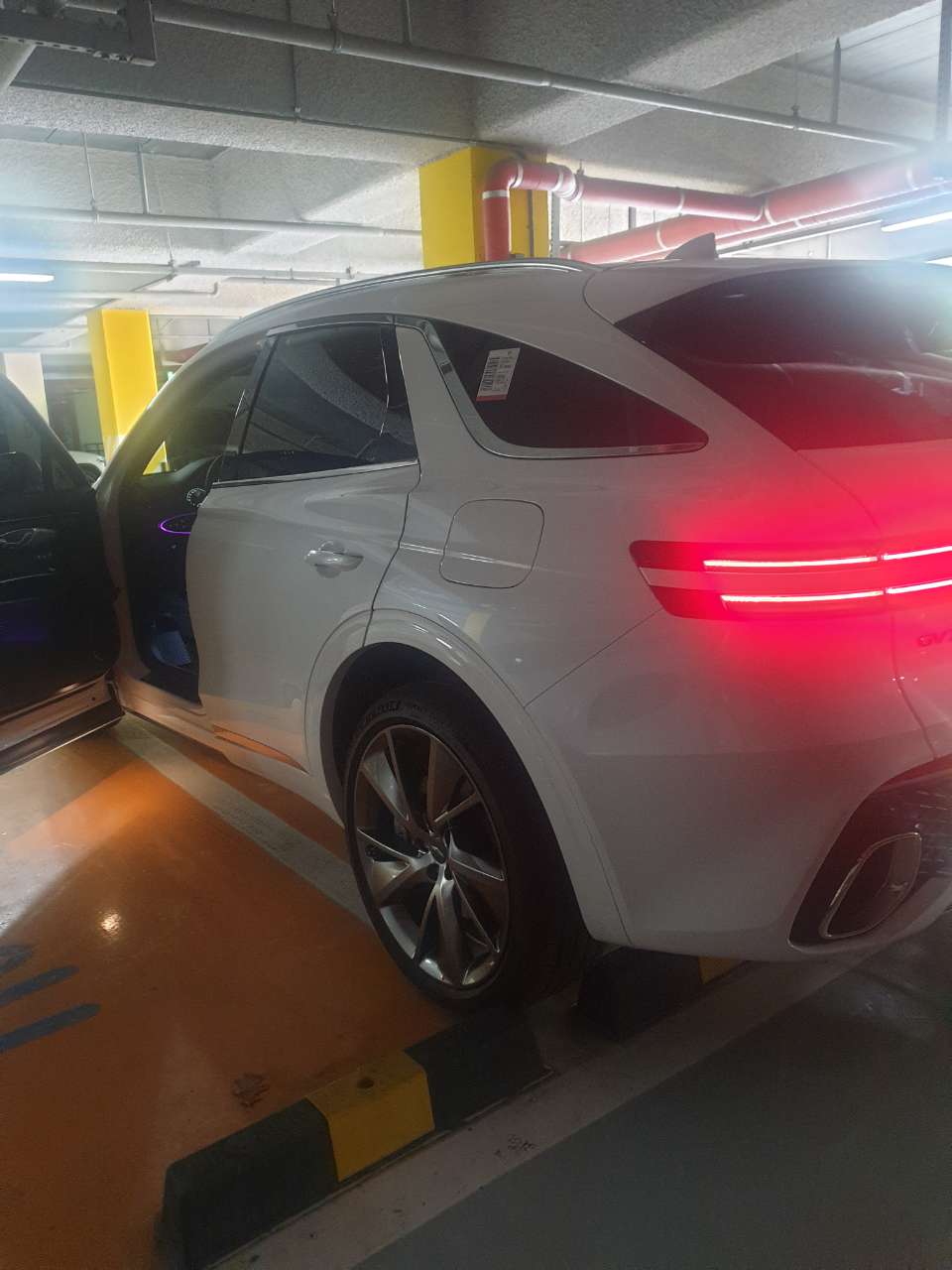 제네시스 GV70 가솔린 2.5 터보 2WD 썸네일 이미지