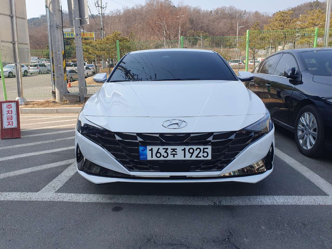 현대 아반떼 1.6 가솔린 인스퍼레이션 썸네일 이미지