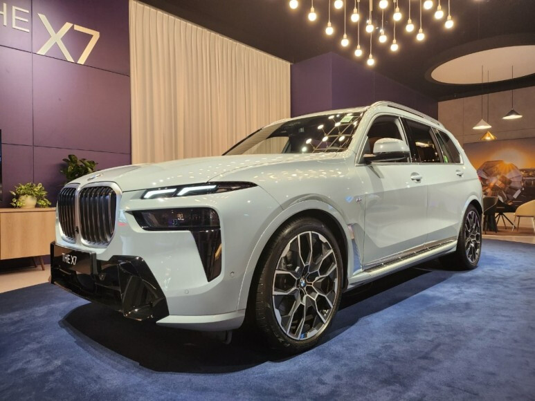 와이프 최종 승인 났습니다. (BMW X7 vs 테슬라 모델 X) 게시글 썸네일