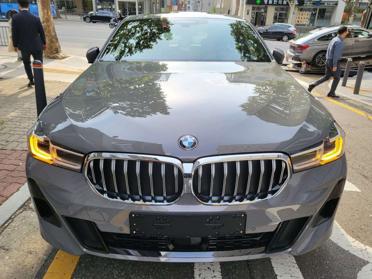 BMW 6시리즈 그란투리스모 620d xDrive GT M 스포츠 패키지 P2-2 게시글 썸네일