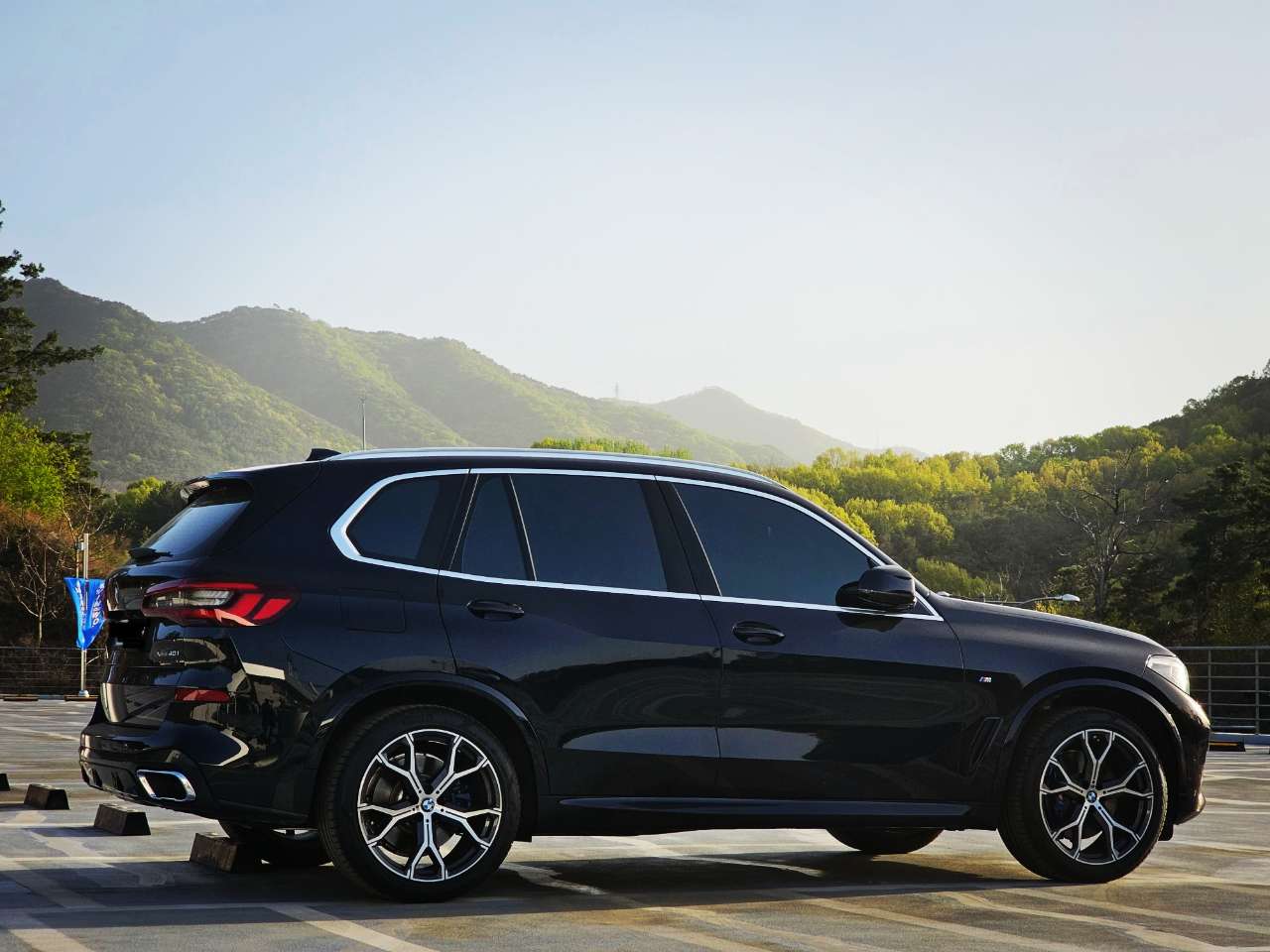 BMW X5 xDrive 40i M 스포츠 게시글 썸네일