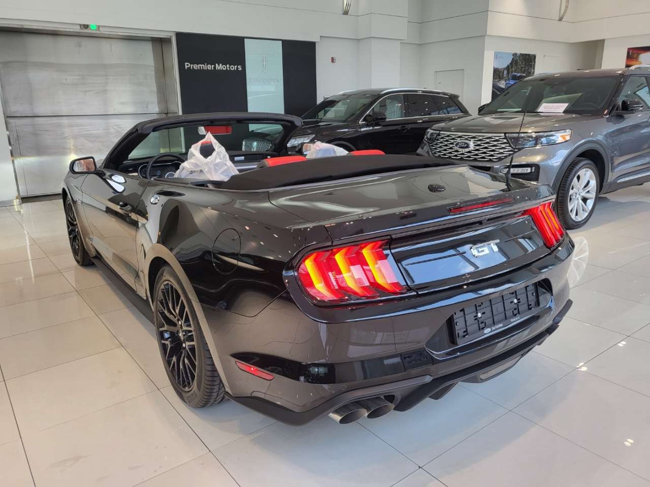 포드 머스탱 5.0 GT 프리미엄 컨버터블 썸네일 이미지