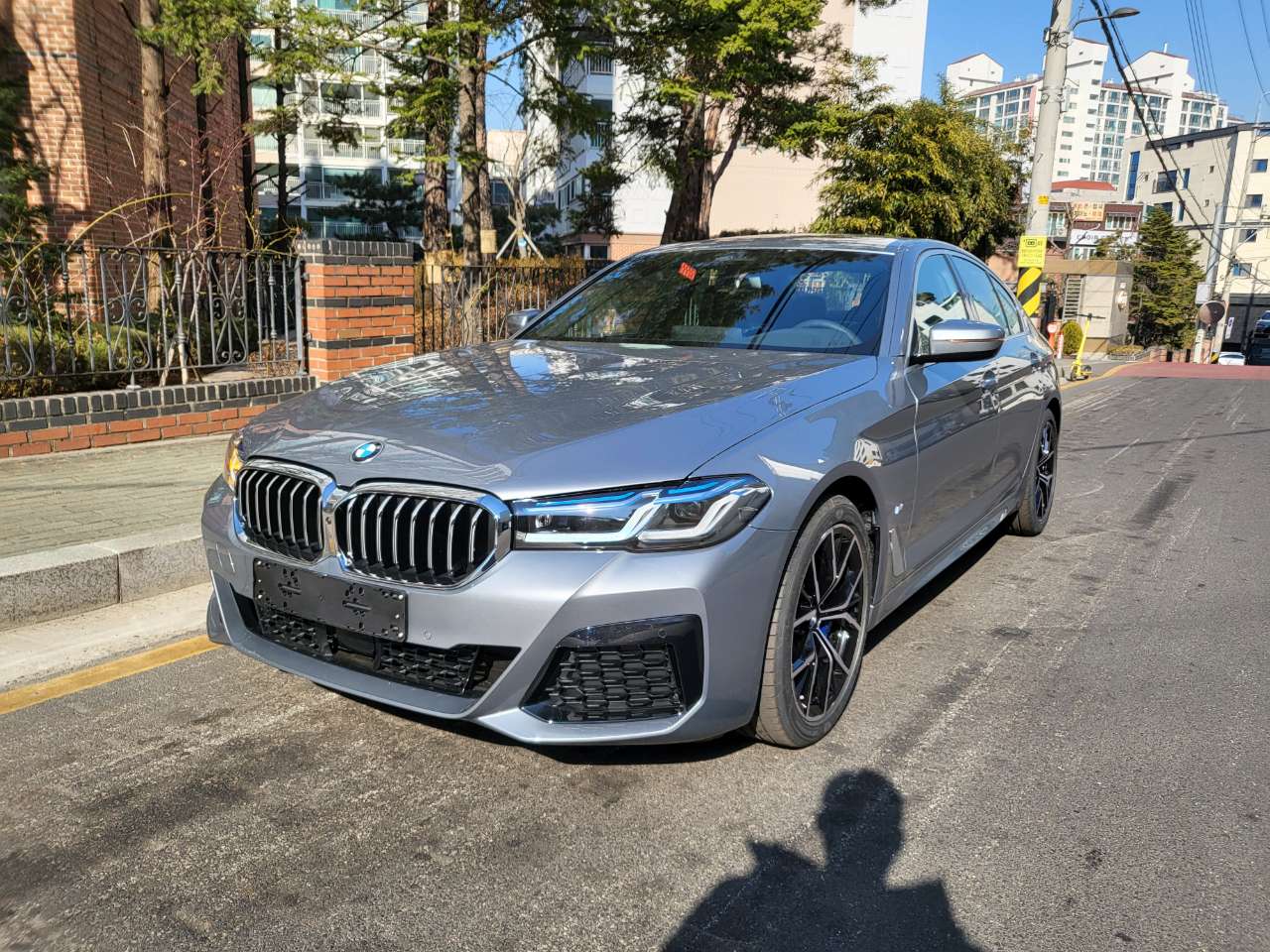 BMW 5시리즈 530i M 스포츠 패키지 P1 게시글 썸네일