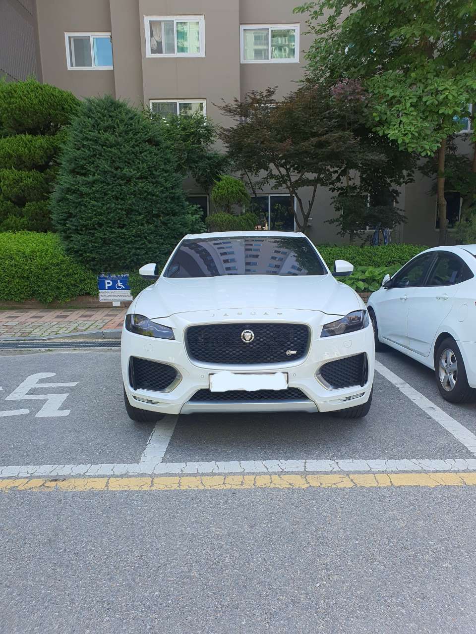 재규어 F-Pace 3.0D 터보 S 게시글 썸네일