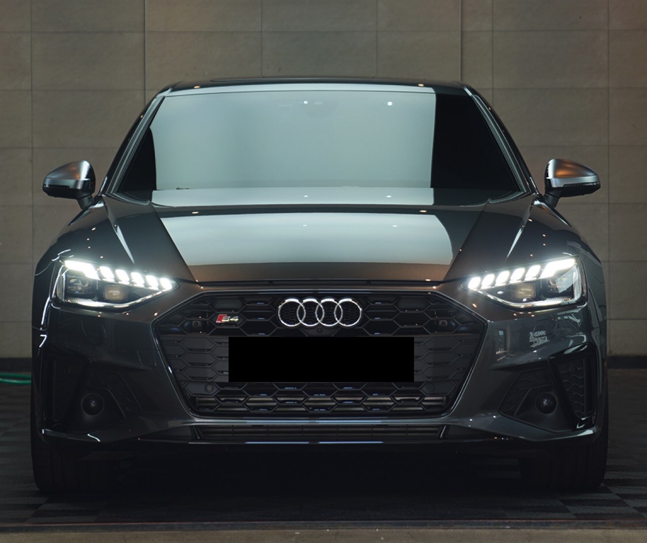 아우디 S4 TFSI 게시글 썸네일
