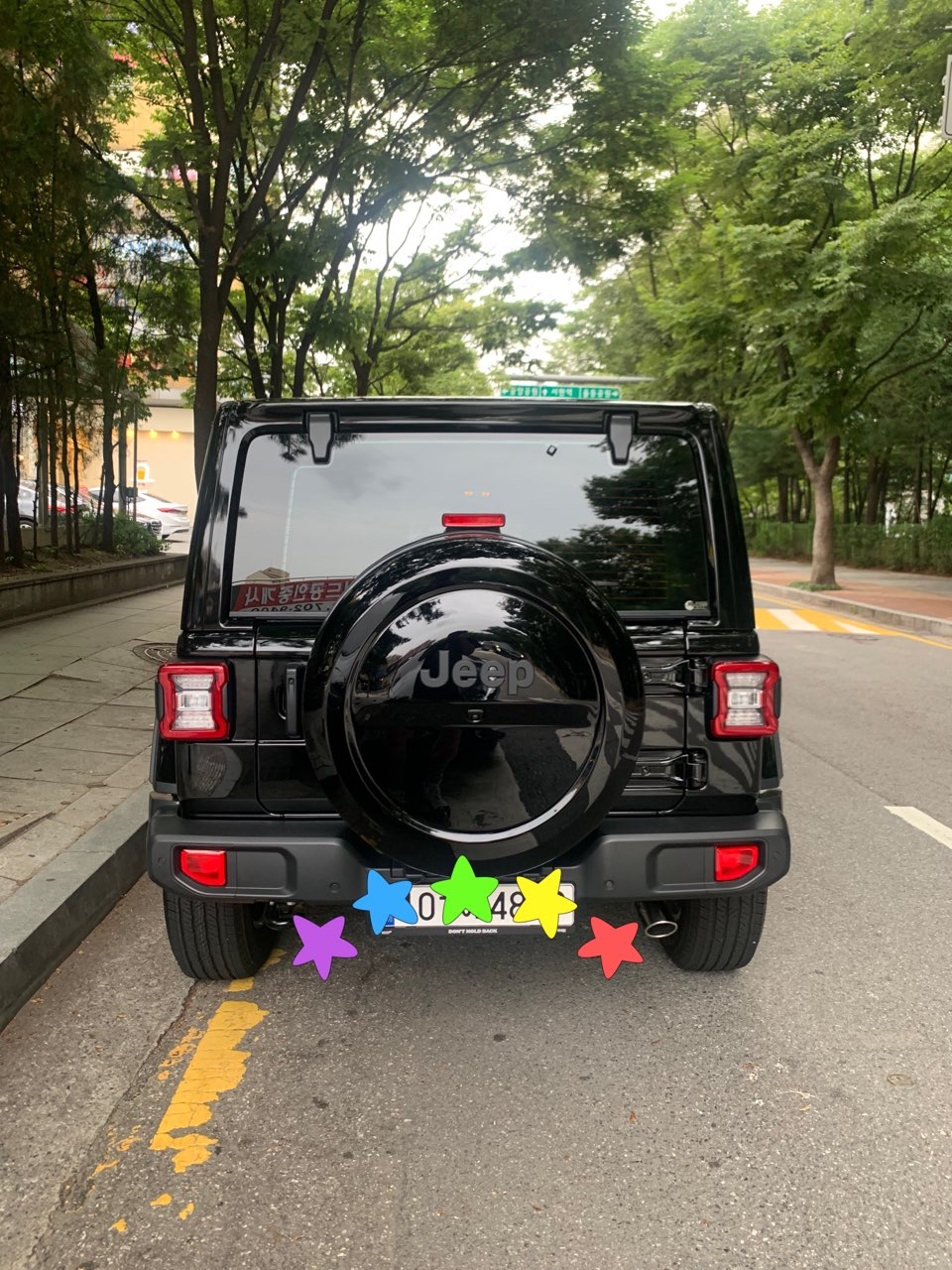 지프 랭글러 오버랜드 4도어 썸네일 이미지