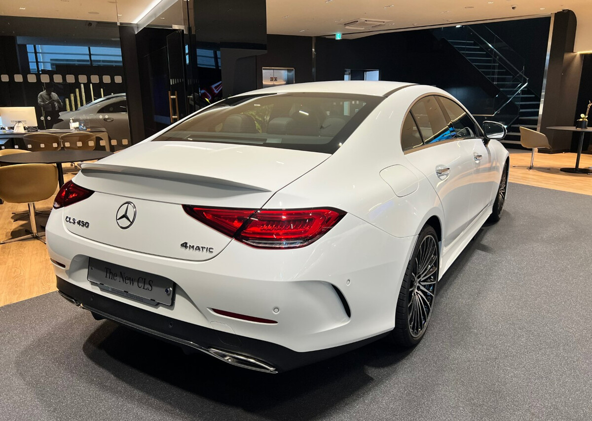 벤츠 고민) CLS 450 vs E 350 풀체인지  썸네일