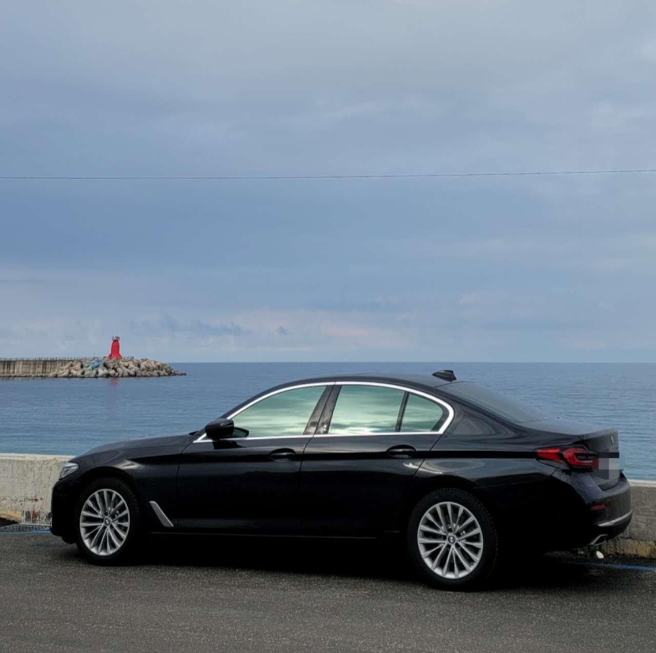 BMW 5시리즈 530i 럭셔리 OC 게시글 썸네일