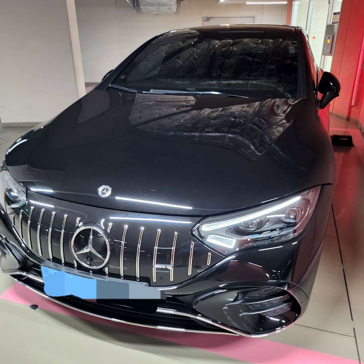 벤츠 EQE EQE 350 4MATIC (W/O 581, 399) 게시글 썸네일