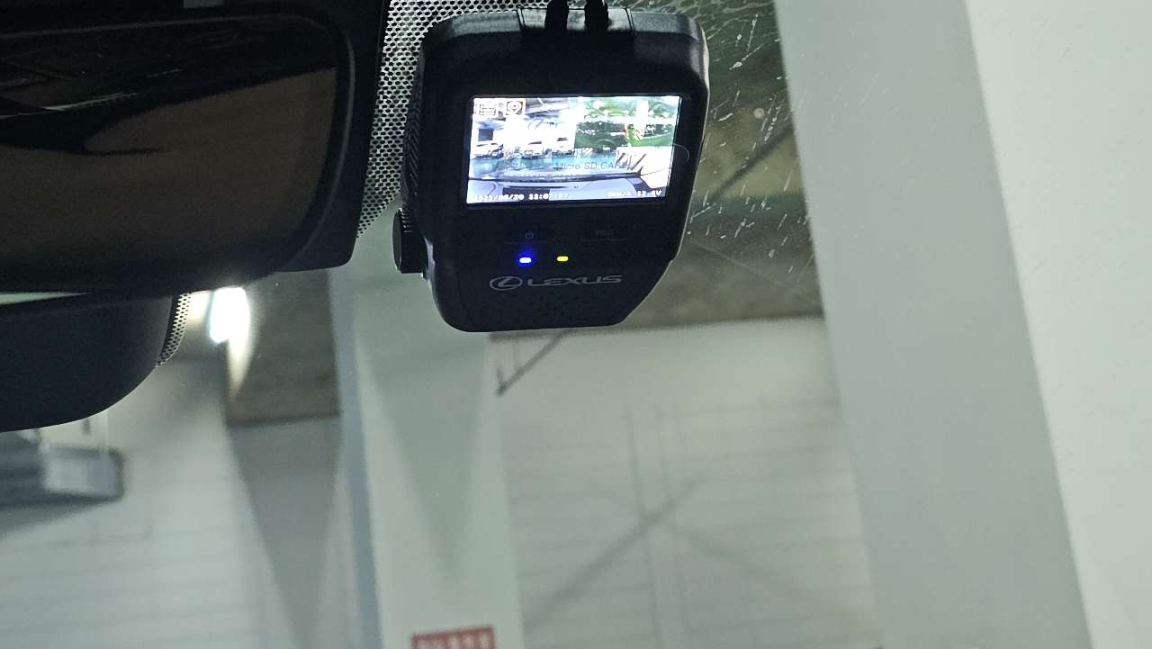 렉서스 NX 450h+ 프리미엄 썸네일 이미지