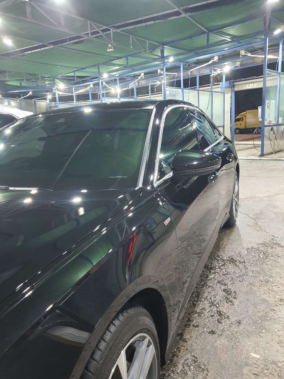 아우디 A6 40 TDI 콰트로 프리미엄 [2C5] 썸네일 이미지