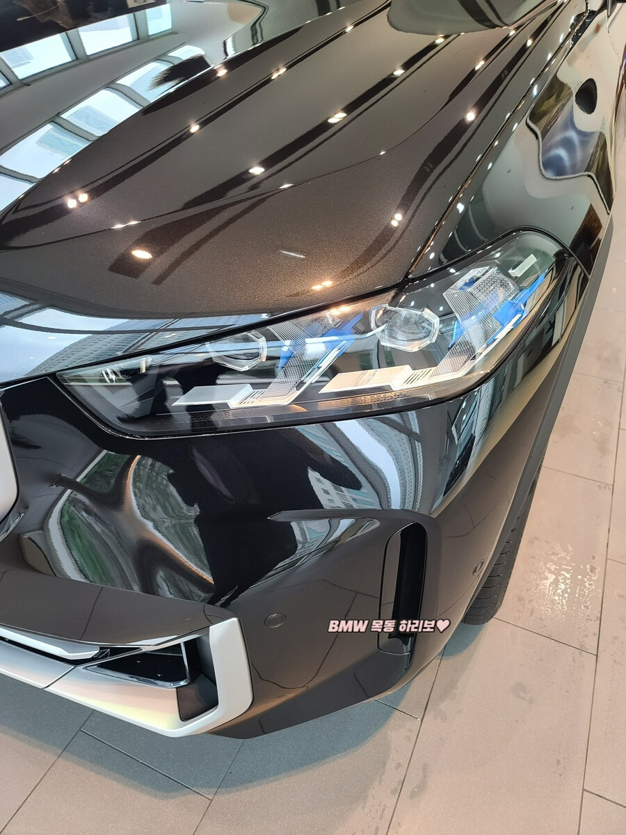 BMW X5 페리 전시차, 출고차 들어왔군요 ^^ 썸네일