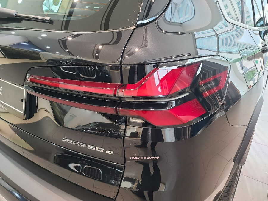 BMW X5 페리 전시차, 출고차 들어왔군요 ^^ 썸네일