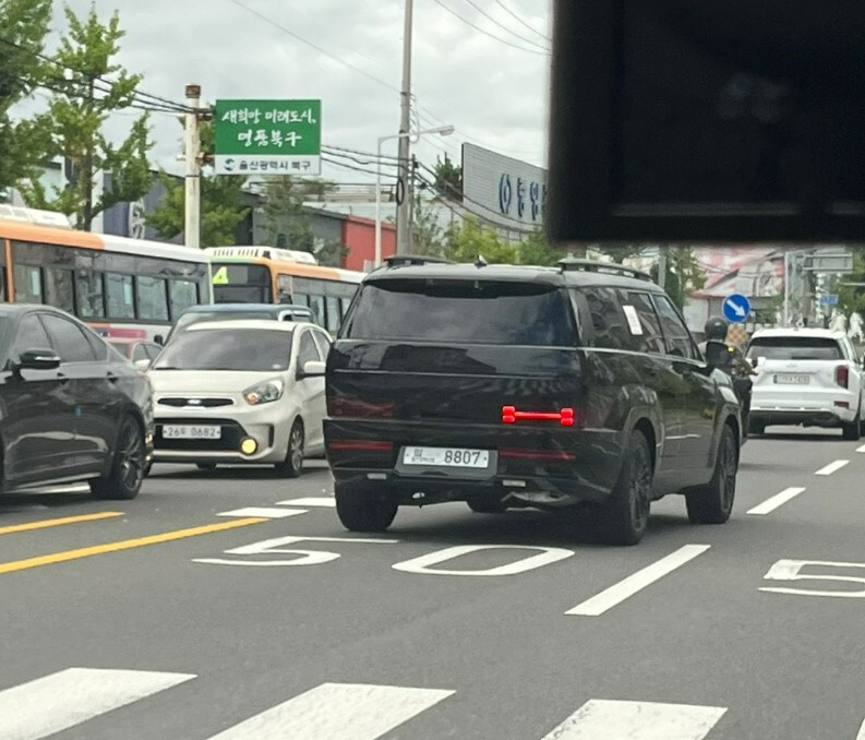 싼타페 풀체인지 블루컬러 + 블랙잉크 실차  썸네일