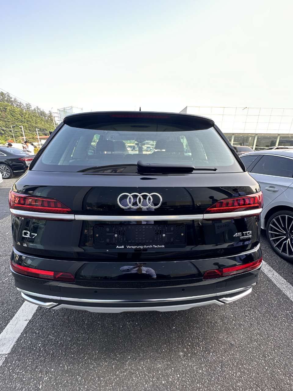 아우디 Q7 45 TDI 콰트로 [2C5] 썸네일 이미지