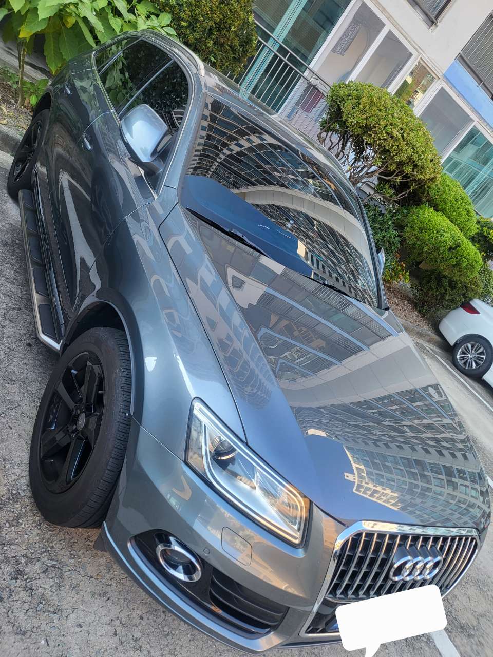 아우디 Q5 35 TDI 콰트로 다이나믹 썸네일 이미지