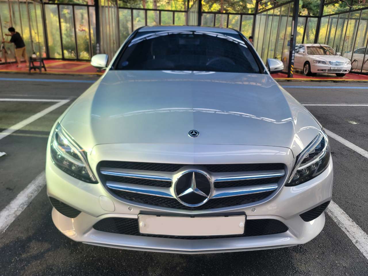 19년식  w205  C220d 아방가르드 게시글 썸네일