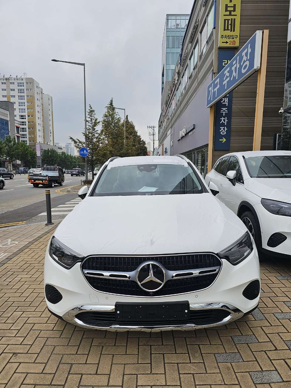 Glc220d 24년식 출고완료! 게시글 썸네일