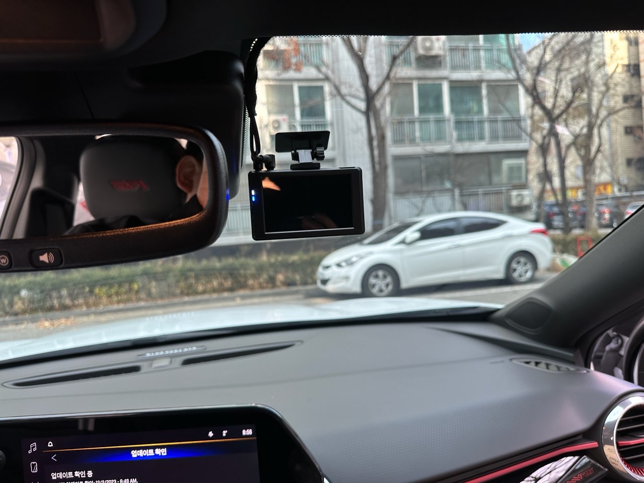 트랙스크로스오버 구입해서 잘 타고 있습니다 썸네일 이미지