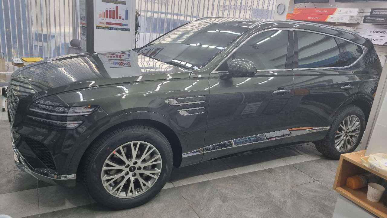 제네시스 GV80 2.5 터보 2WD 5인승 썸네일 이미지